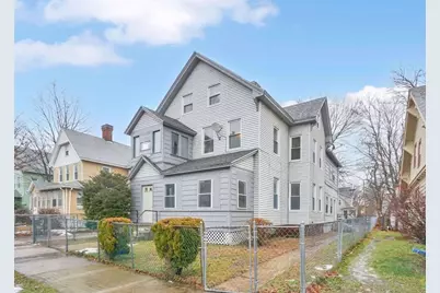 16 Amherst St #1, Springfield, MA 01109 - Photo 1