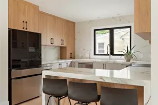 267 River St, Newton, MA 02465 - Photo 7