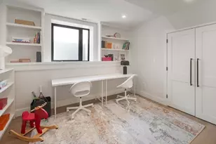 267 River St, Newton, MA 02465 - Photo 13