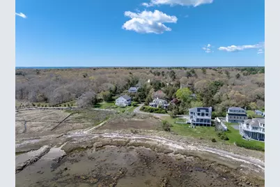 12 Noyes Ave, Mattapoisett, MA 02739 - Photo 5