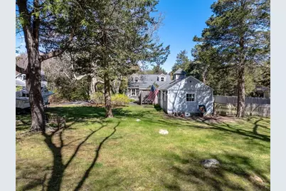 12 Noyes Ave, Mattapoisett, MA 02739 - Photo 37