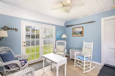 12 Noyes Ave, Mattapoisett, MA 02739 - Photo 23