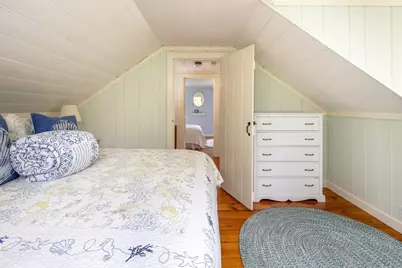 12 Noyes Ave, Mattapoisett, MA 02739 - Photo 35
