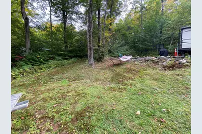 35 Cheyenne St, Heath, MA 01346 - Photo 5