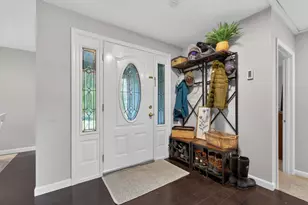 26 Maplewood Ave, Sudbury, MA 01776 - Photo 3