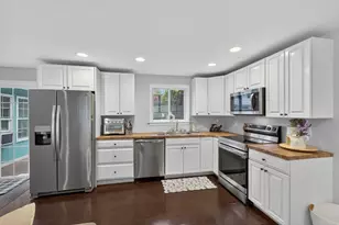 26 Maplewood Ave, Sudbury, MA 01776 - Photo 9