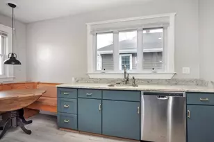 111 Darrow St, Quincy, MA 02169 - Photo 13