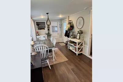 3 Crestwood Ave, Plainville, MA 02762 - Photo 11