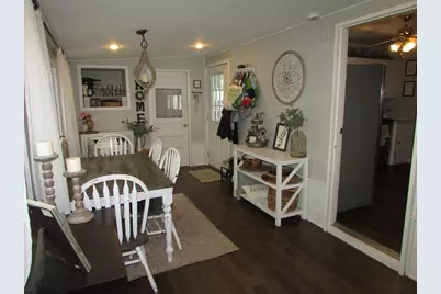 3 Crestwood Ave, Plainville, MA 02762 - Photo 27