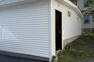 430 Alden St, Fall River, MA 02723 - Photo 3