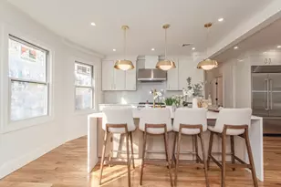 125 Mt Vernon St, Newton, MA 02465 - Photo 5
