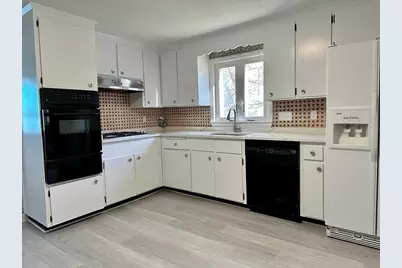 349 Lagrange Street, Boston, MA 02132 - Photo 5