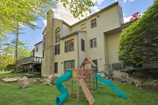 10 Timber Ledge Dr, Holliston, MA 01746 - Photo 3