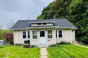 10 Park St, Auburn, MA 01501 - Photo 5