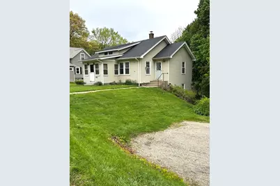 10 Park St, Auburn, MA 01501 - Photo 1