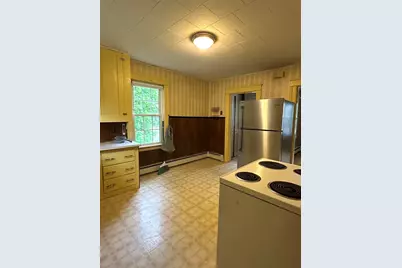 10 Park St, Auburn, MA 01501 - Photo 19