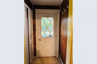 10 Park St, Auburn, MA 01501 - Photo 21