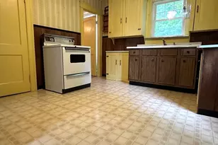 10 Park St, Auburn, MA 01501 - Photo 17