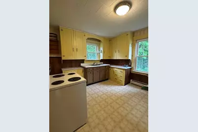 10 Park St, Auburn, MA 01501 - Photo 19