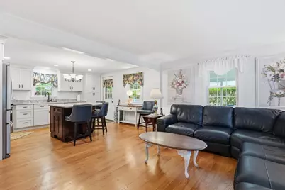 57 Hickory Rd, Leominster, MA 01453 - Photo 15