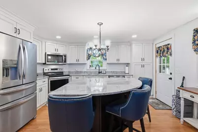 57 Hickory Rd, Leominster, MA 01453 - Photo 7