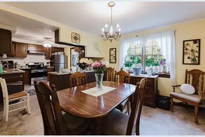 41 Capitol St, New Bedford, MA 02744 - Photo 15