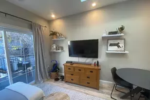 142 W 8th, Boston, MA 02127 - Photo 11