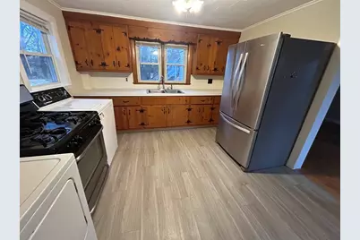 16 East Walnut #2, Milford, MA 01757 - Photo 3