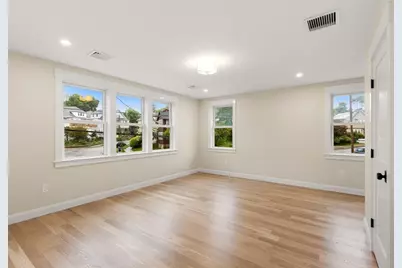 45 Maplewood #45, Watertown, MA 02472 - Photo 21