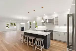 45 Maplewood, Watertown, MA 02472 - Photo 9