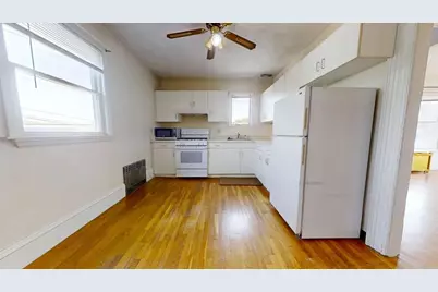 22 Summer Ave #3, Waltham, MA 02452 - Photo 3