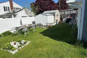 11 Westview, New Bedford, MA 02740 - Photo 9