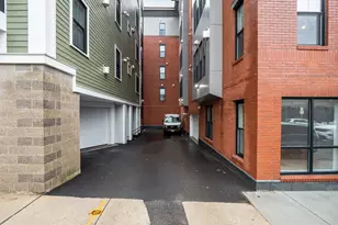 45 L St, Boston, MA 02127 - Photo 39