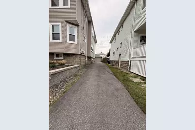 35-37 Springdale St #35, Malden, MA 02148 - Photo 25