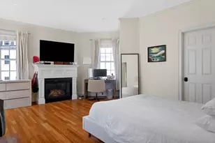402 E 3rd St, Boston, MA 02127 - Photo 19