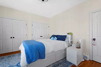 402 E 3rd St #1, Boston, MA 02127 - Photo 23