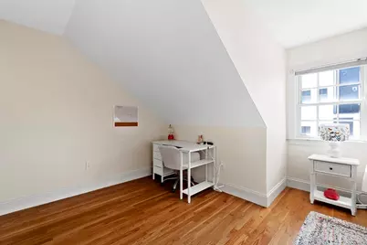 402 E 3rd St #1, Boston, MA 02127 - Photo 15