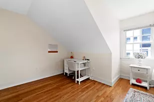 402 E 3rd St, Boston, MA 02127 - Photo 15