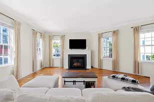 402 E 3rd St, Boston, MA 02127 - Photo 3