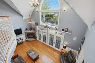 1 Twin Springs Dr, Saugus, MA 01906 - Photo 9