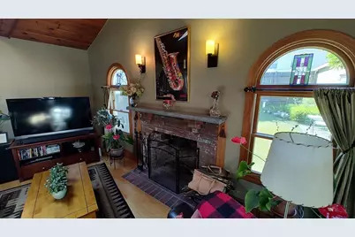 42 Freeman Ave, Everett, MA 02149 - Photo 17
