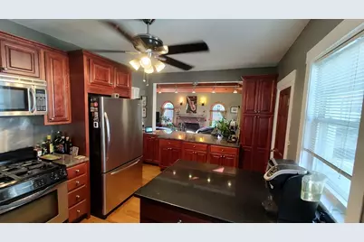 42 Freeman Ave, Everett, MA 02149 - Photo 19