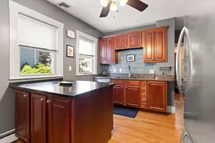 42 Freeman Ave, Everett, MA 02149 - Photo 19