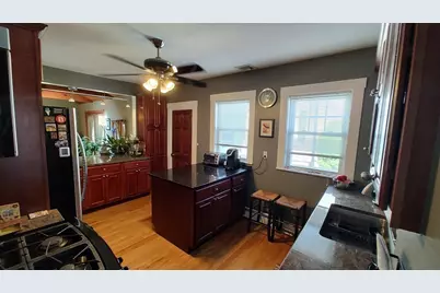 42 Freeman Ave, Everett, MA 02149 - Photo 21