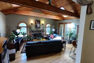 42 Freeman Ave, Everett, MA 02149 - Photo 13