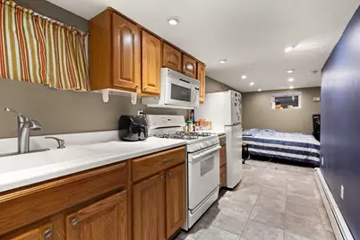 42 Freeman Ave, Everett, MA 02149 - Photo 21