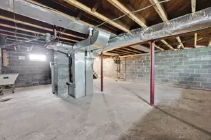 95 Kingsley St, Springfield, MA 01104 - Photo 25