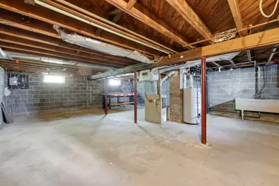 95 Kingsley St, Springfield, MA 01104 - Photo 23