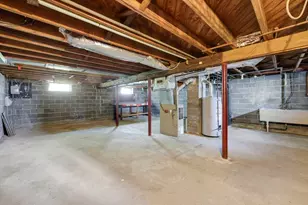 95 Kingsley St, Springfield, MA 01104 - Photo 23