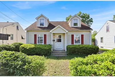 95 Kingsley St, Springfield, MA 01104 - Photo 1